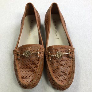 ANNE KLEIN white iflex Beige LOAFERS Shoes Size 11